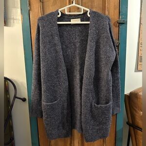💙 Aritzia - Wilfred Free - Cozy cardigan
